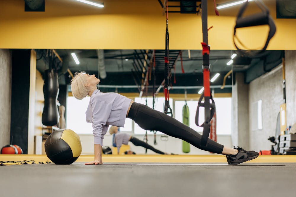 Balance Board Workouts: Enhancing Stability and Core Strength