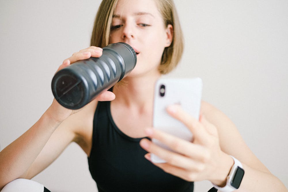 The Pros and Cons of Home Fitness Tech Solutions