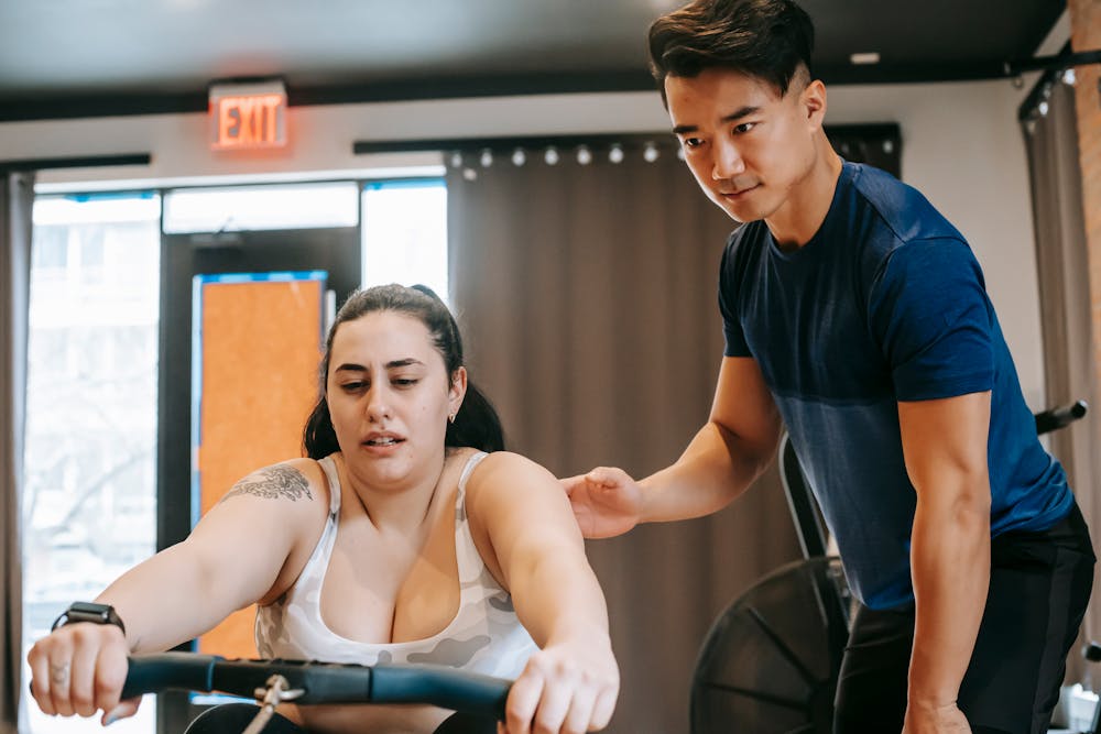 Voice-Activated Fitness: AI Assistants in Your Routine